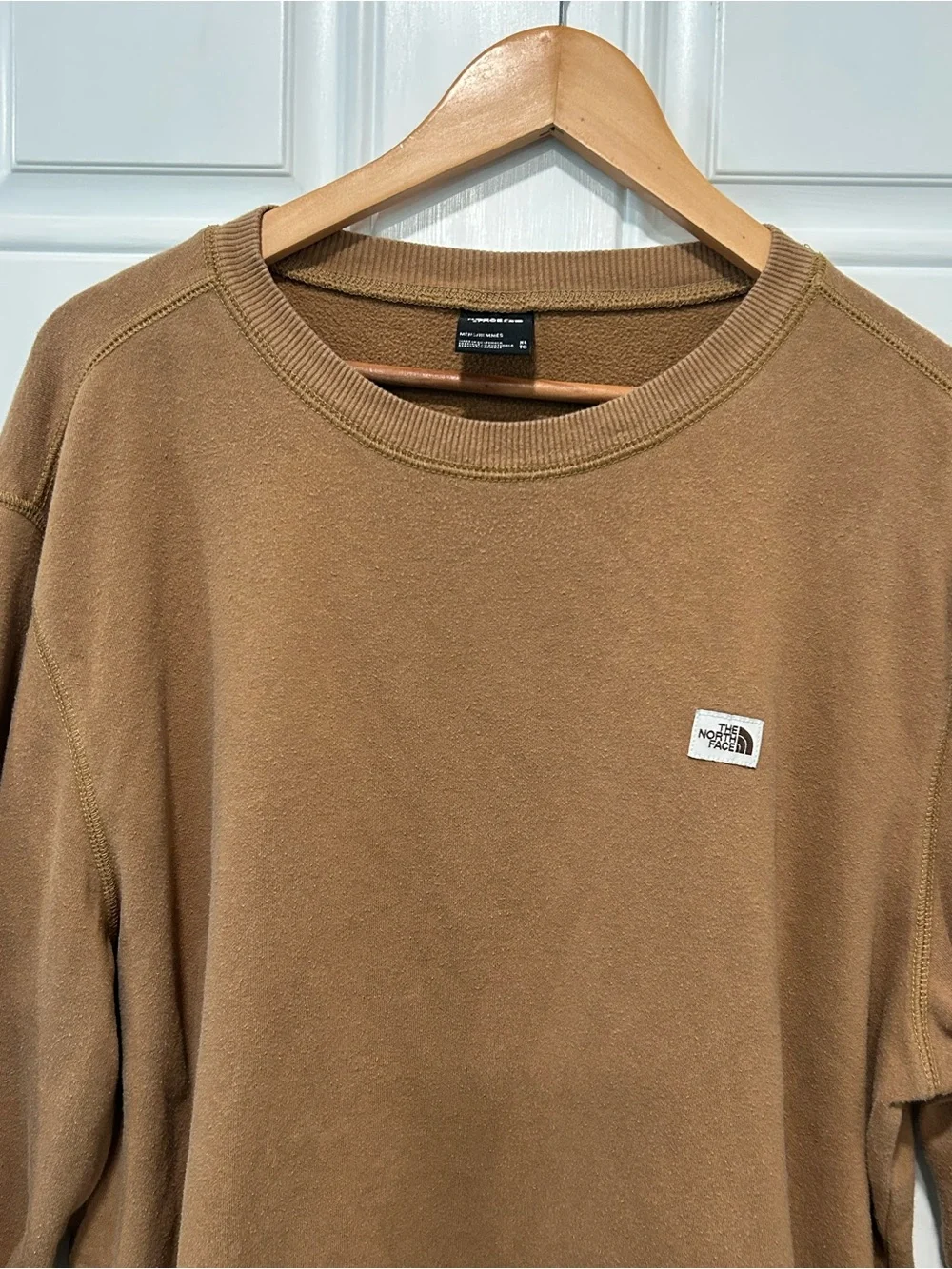 The North Face Men's Long Sleeve Heritage Patch Crew Brown Utility Sweatshirt XL